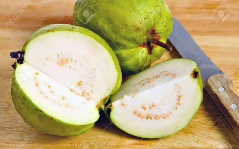 Valor-Nutricional-de-la-Guayaba-Manzana